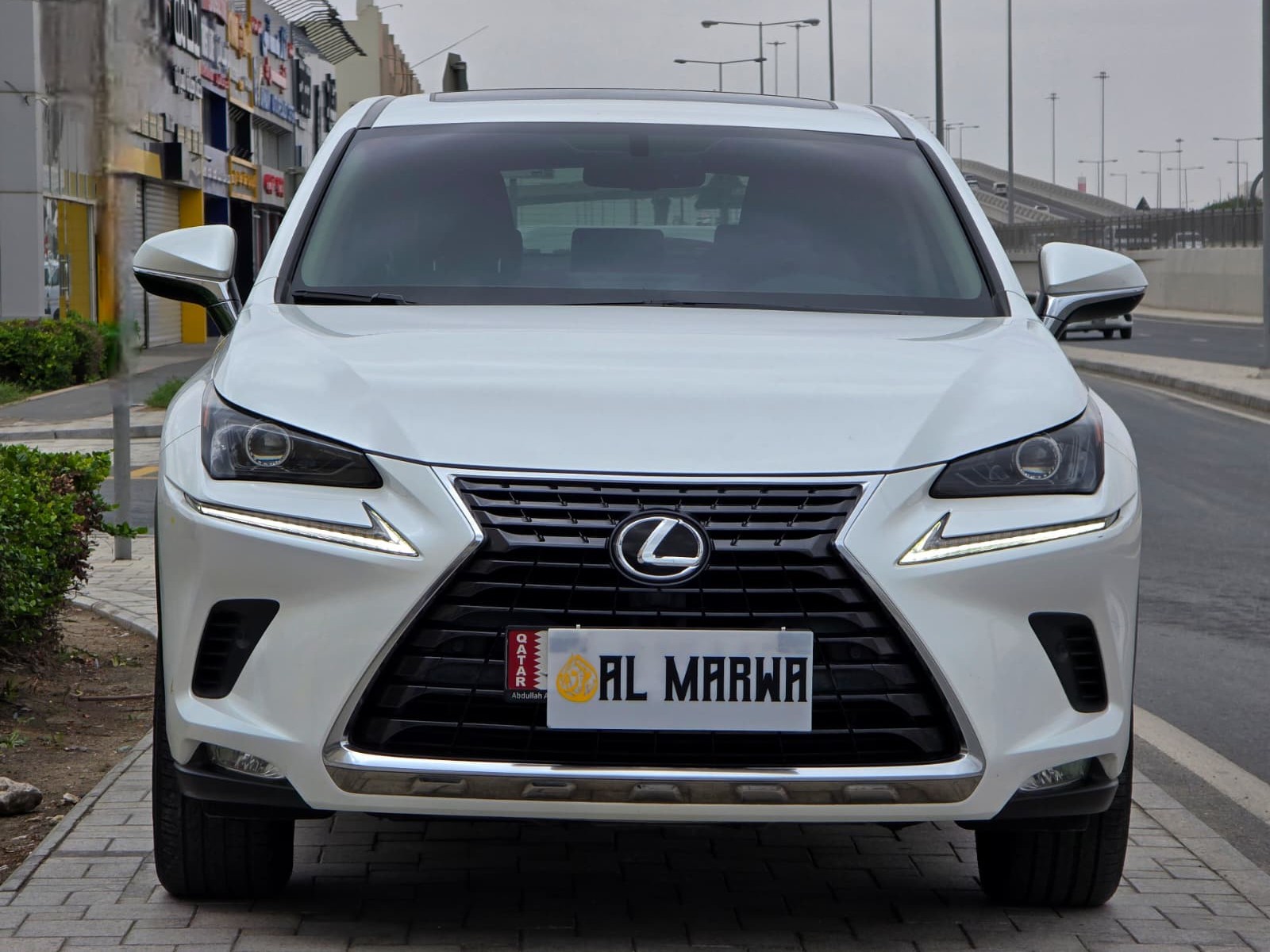Lexus NX 300 2021 - Image 2