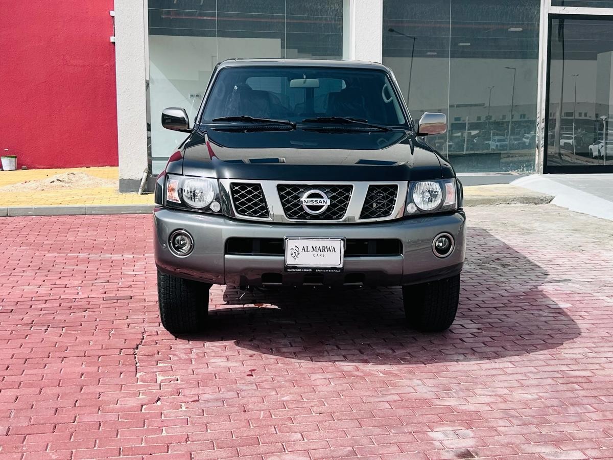 Nissan Patrol Super Safari  Al Ostoura  2024 - Image 2