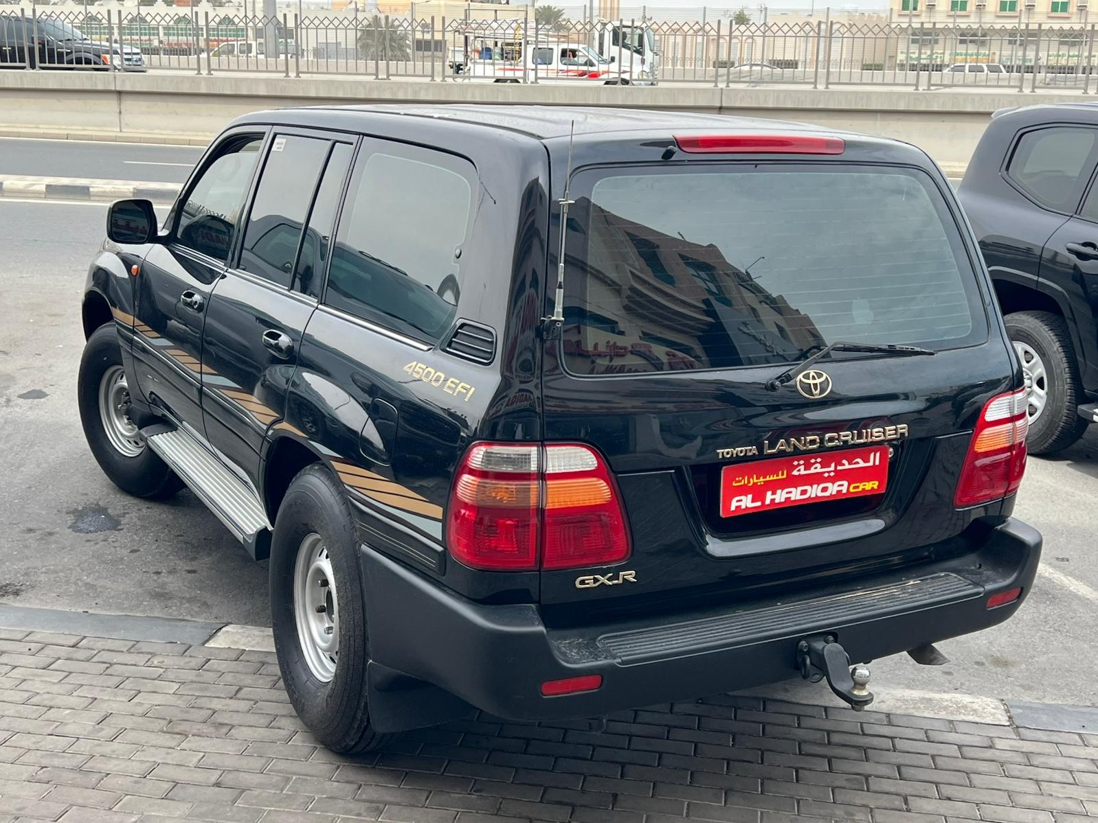 Toyota Land Cruiser GX.R 2000 - Image 4