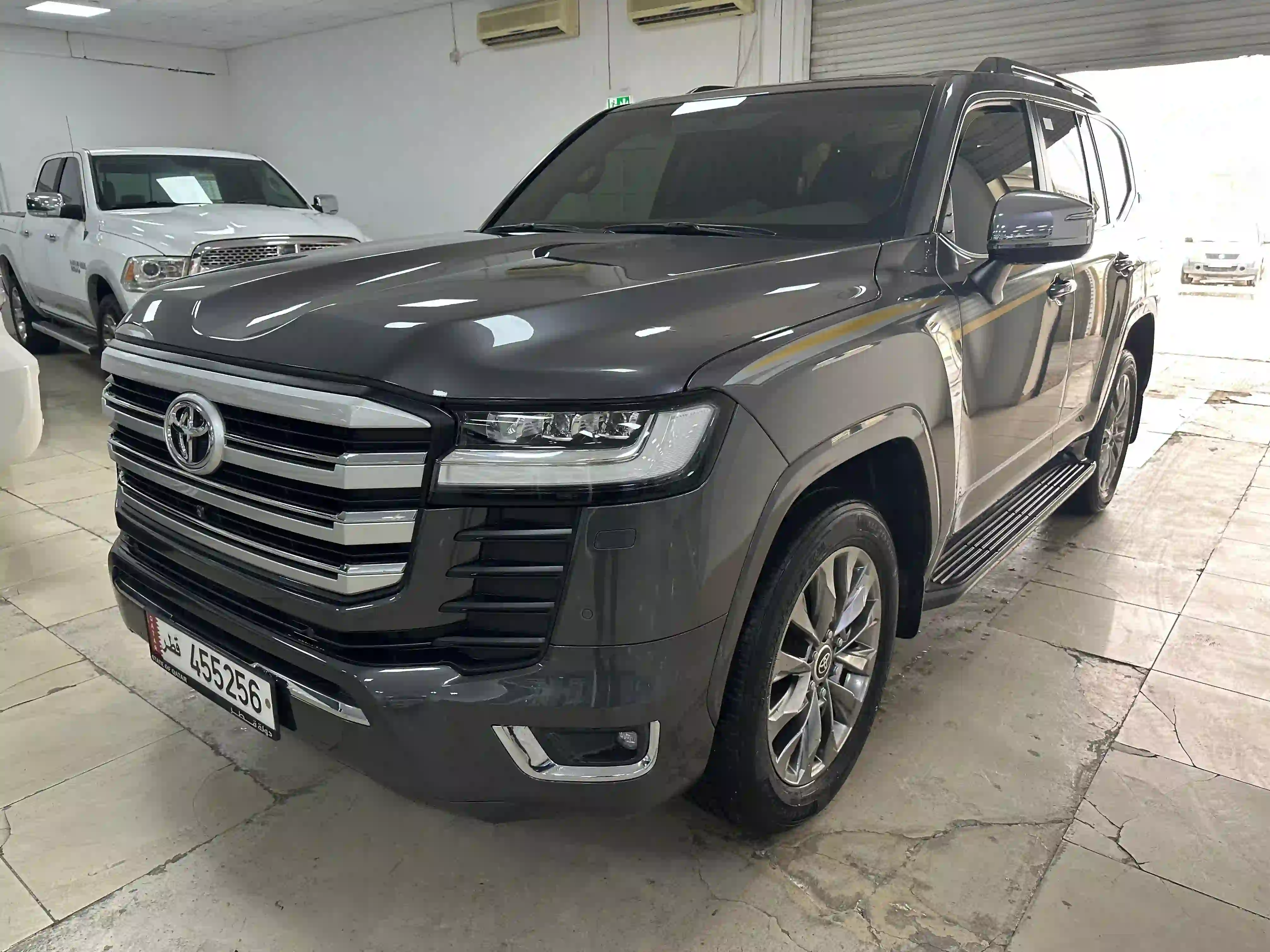 Toyota Land Cruiser VX 2022