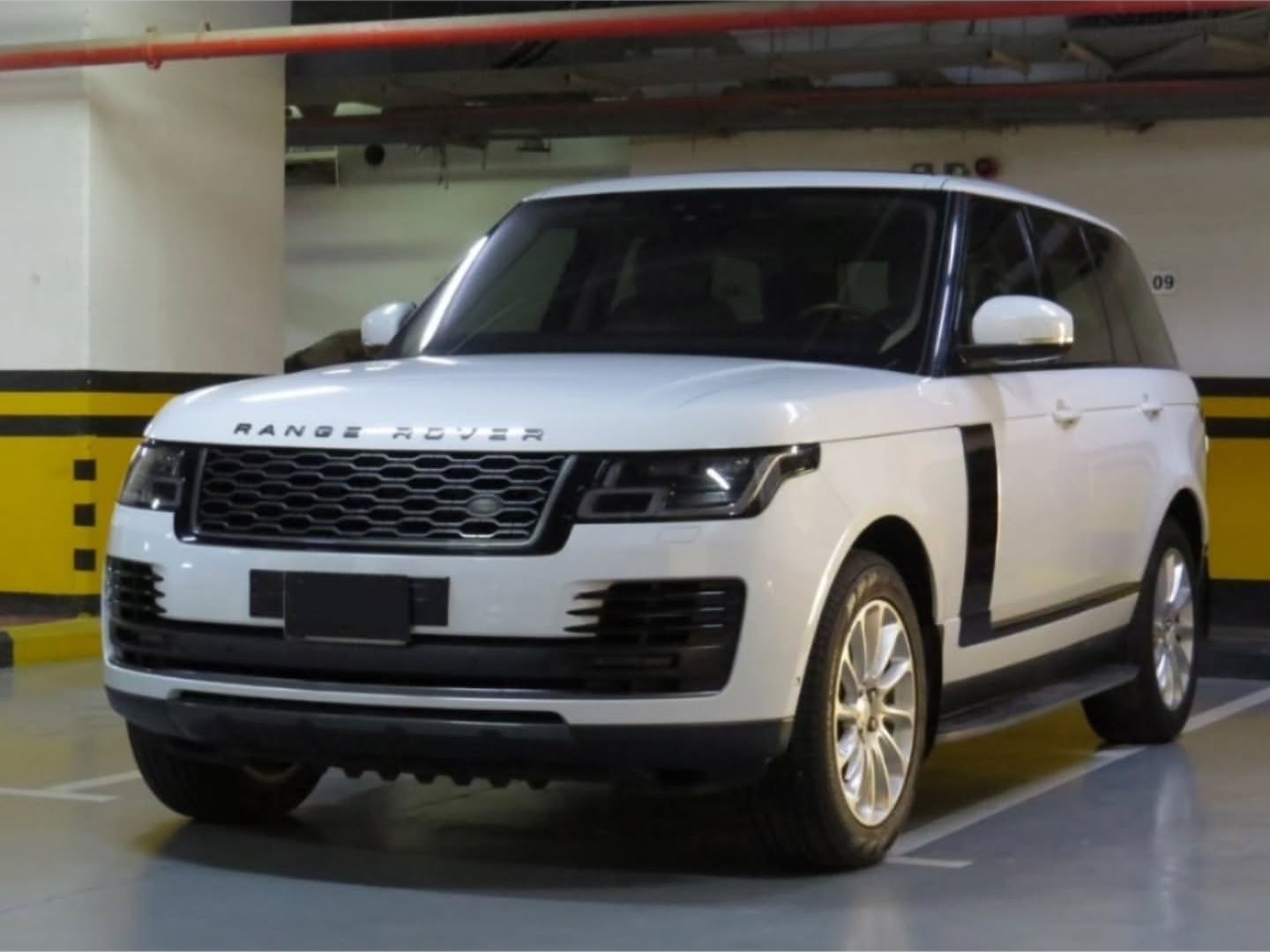 Land Rover Range Rover 2018 - Image 2