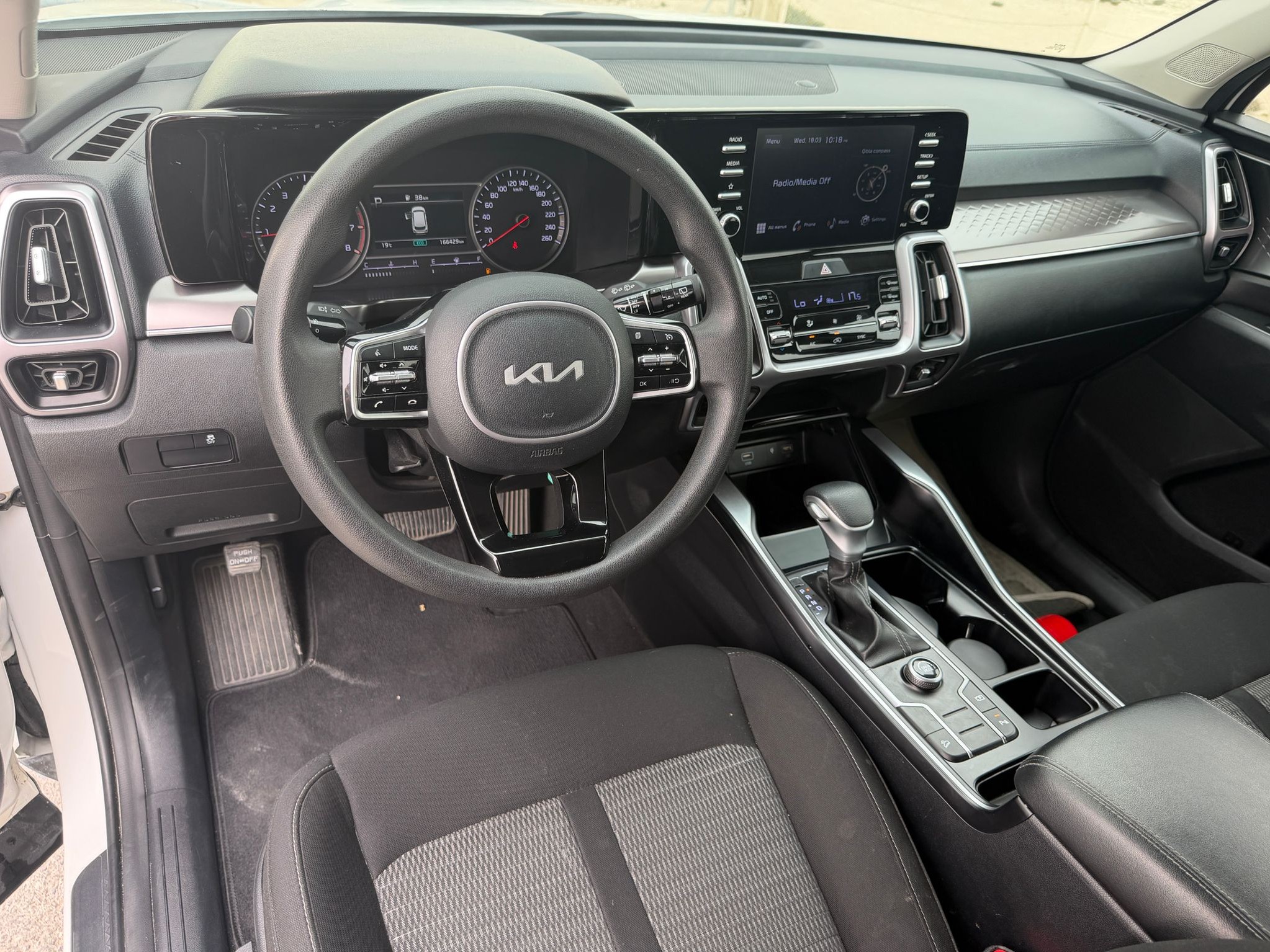 Kia Sorento 2022 — photo 9 for sale in Qatar