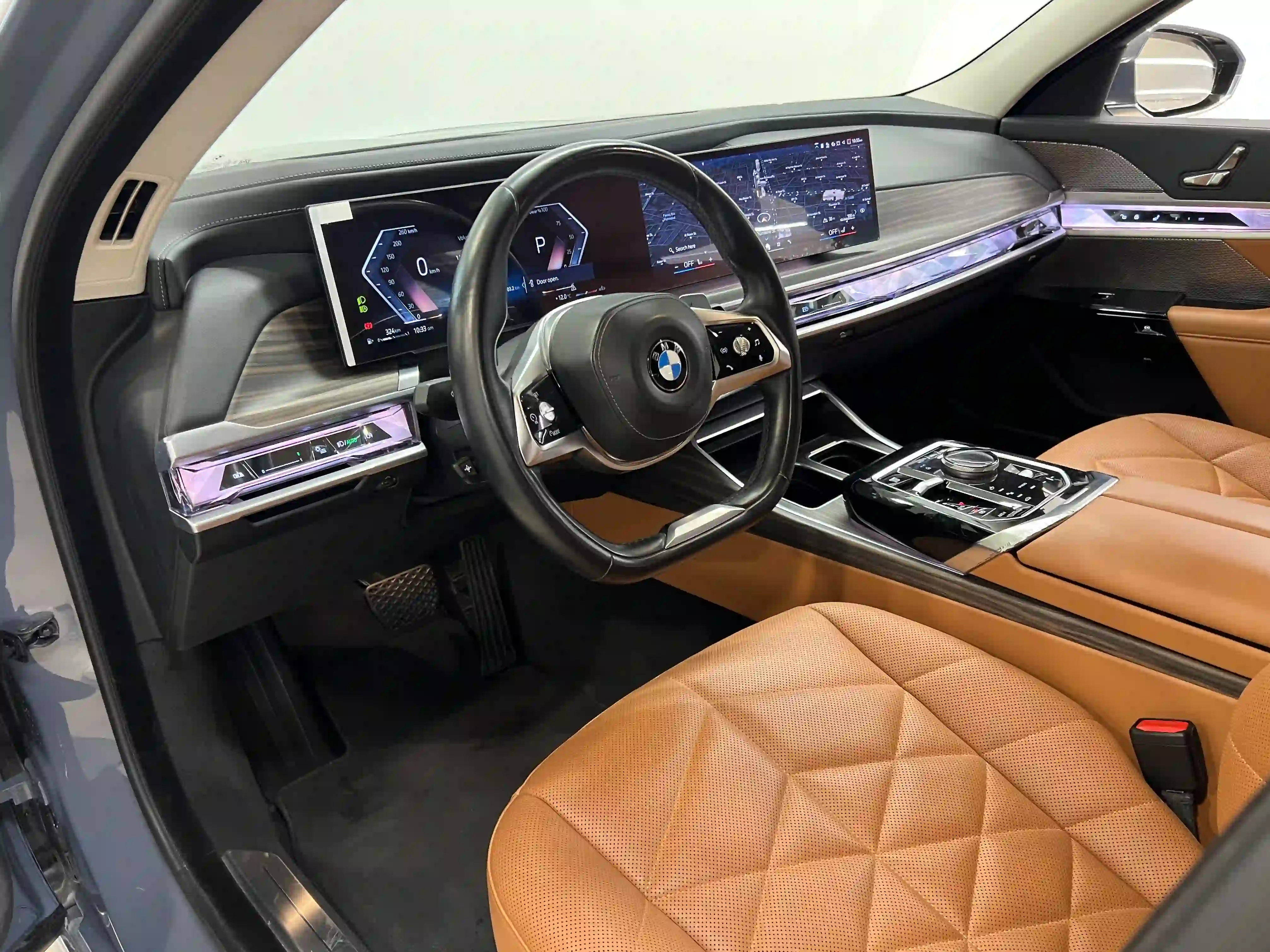 BMW 7-Series 735i 2024 — photo 9 for sale in Qatar