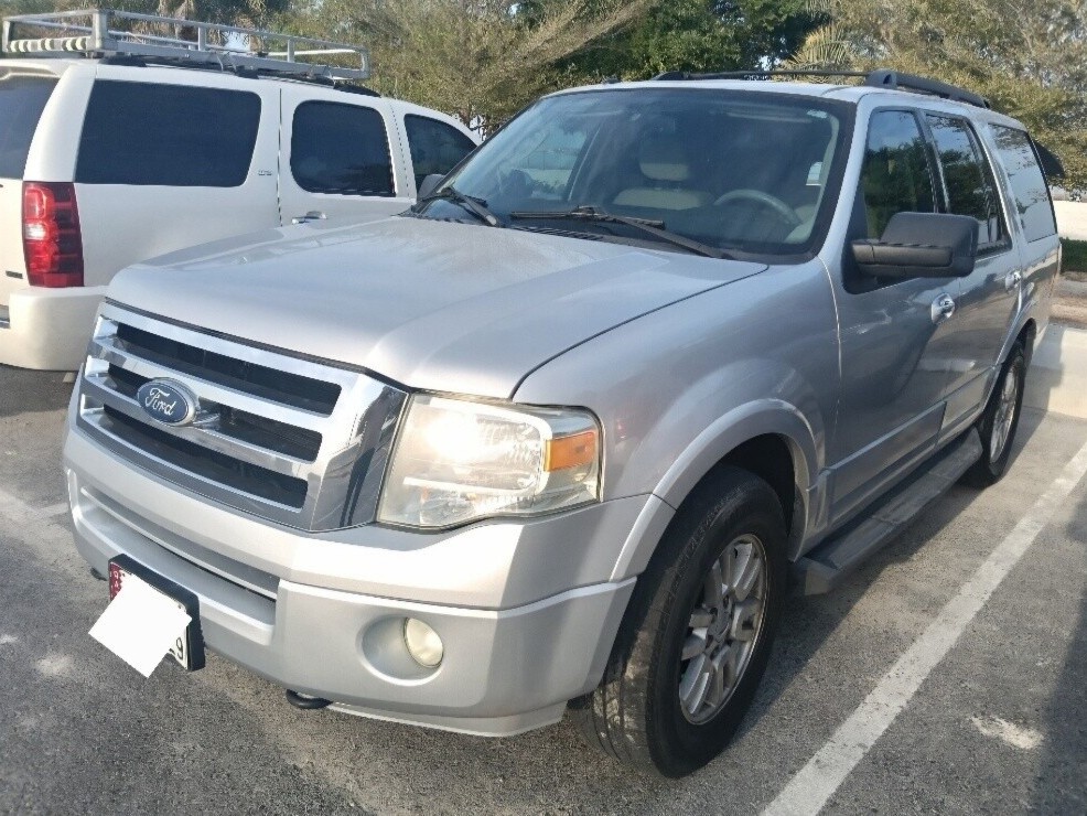 Ford Expedition 2011 - Image 2