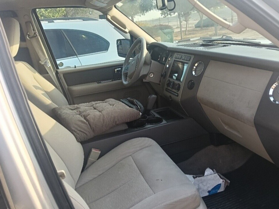 Ford Expedition 2011 - Image 4