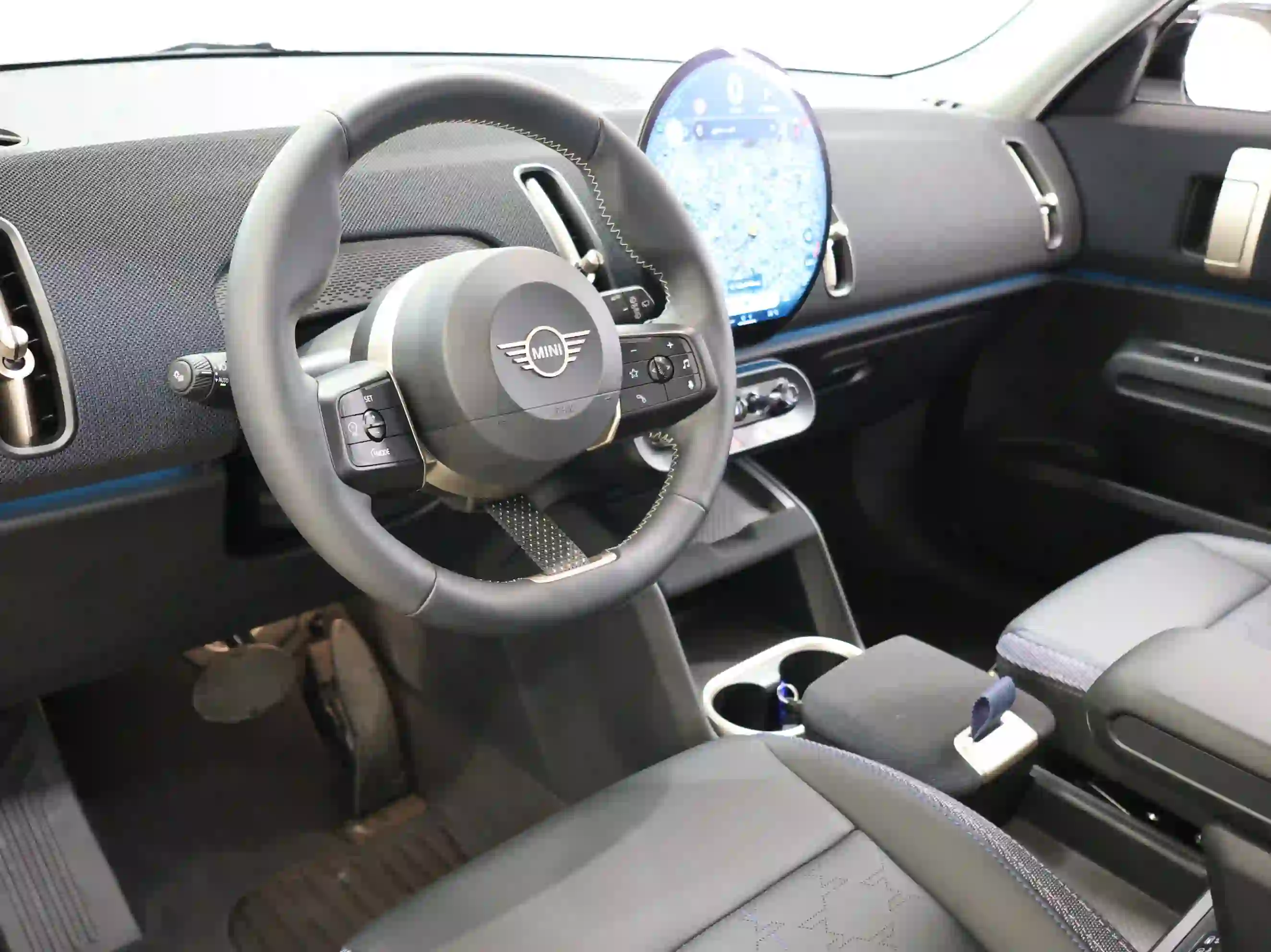 Mini Cooper Countryman 2025 - Image 4