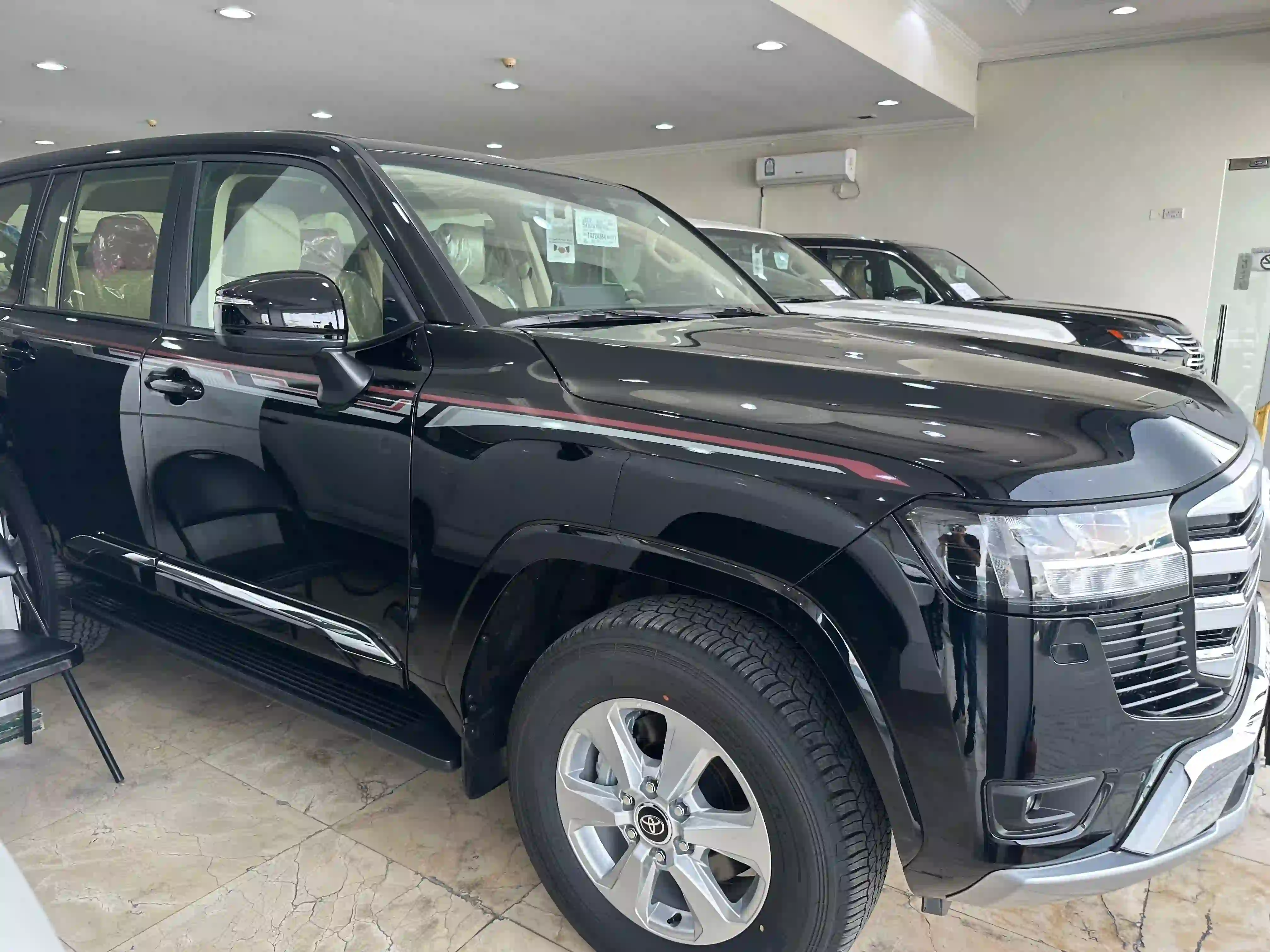 Toyota Land Cruiser GXR Twin Turbo 2026 - Image 2