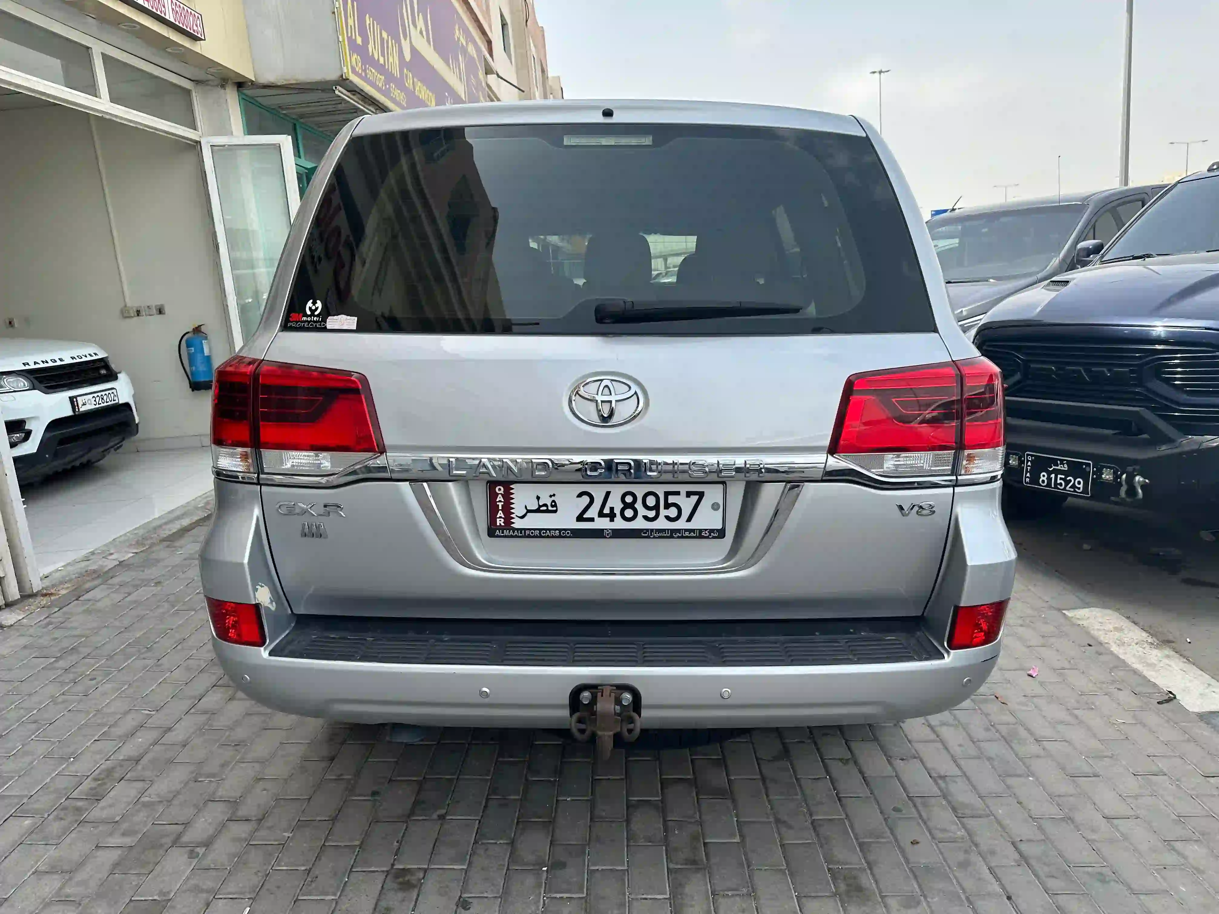 Toyota Land Cruiser GXR v8 2021 - Image 4