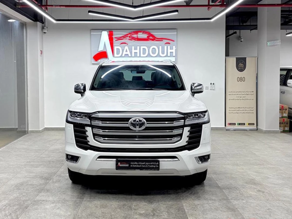 Toyota Land Cruiser VX Twin Turbo 2024