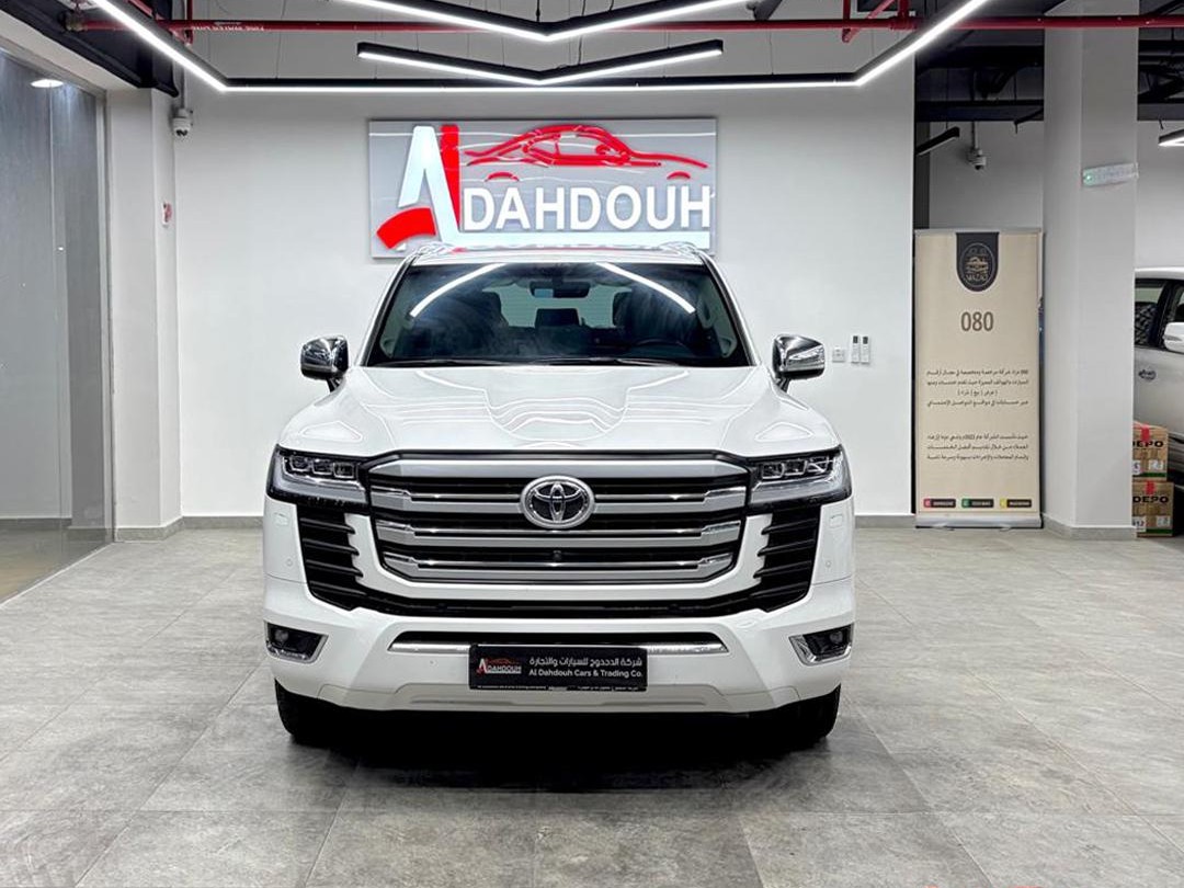 Toyota Land Cruiser VX Twin Turbo 2024