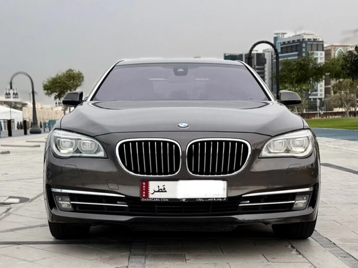 BMW 7-Series 740 Li 2015