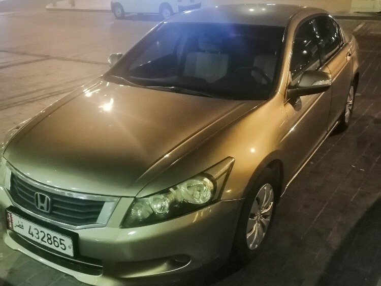 Honda Accord 2010 - Image 4