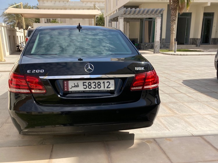 Mercedes-Benz E-Class Sedan 200 2014 - Image 4