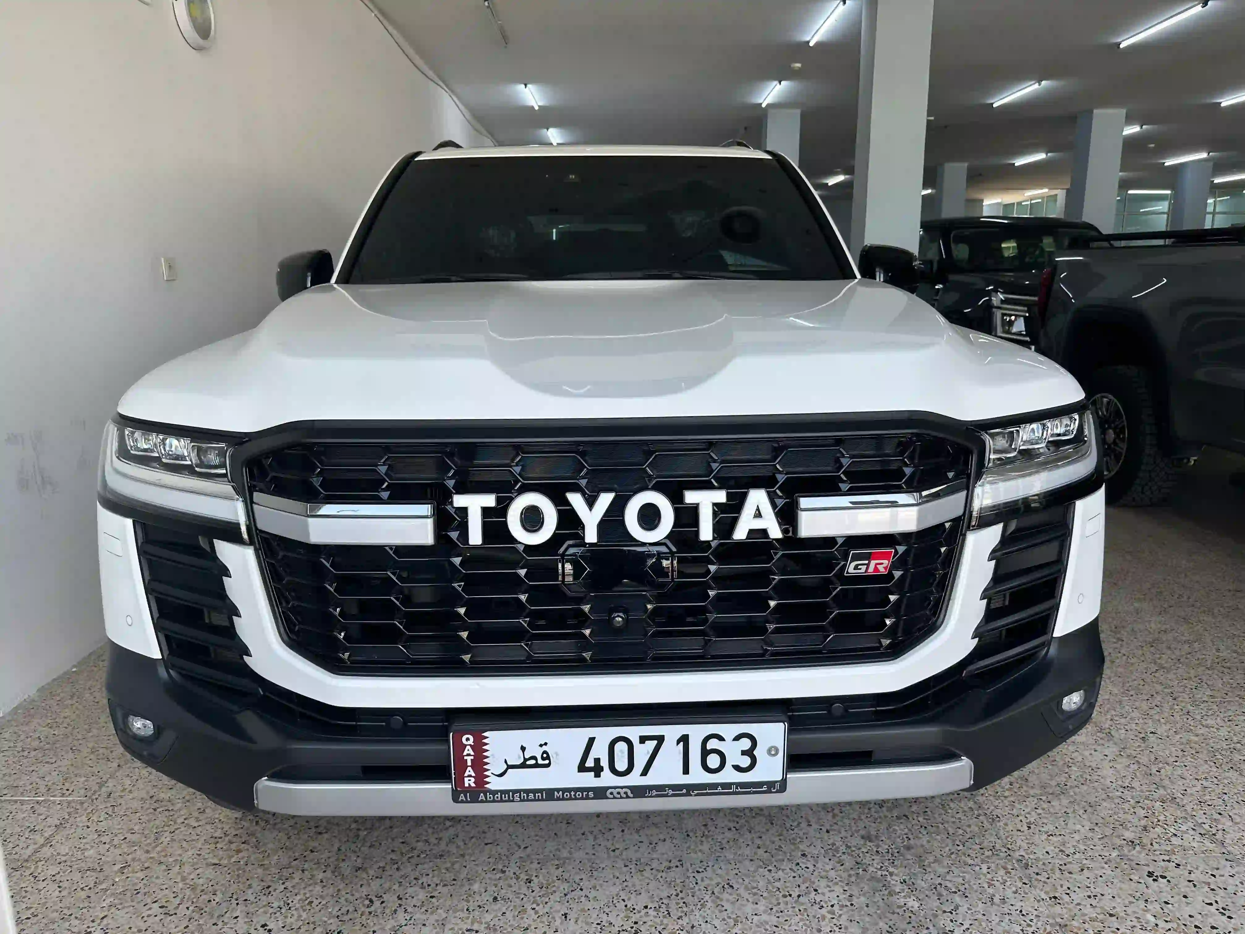 Toyota Land Cruiser GR TWIN TURBO 2023 - Image 2
