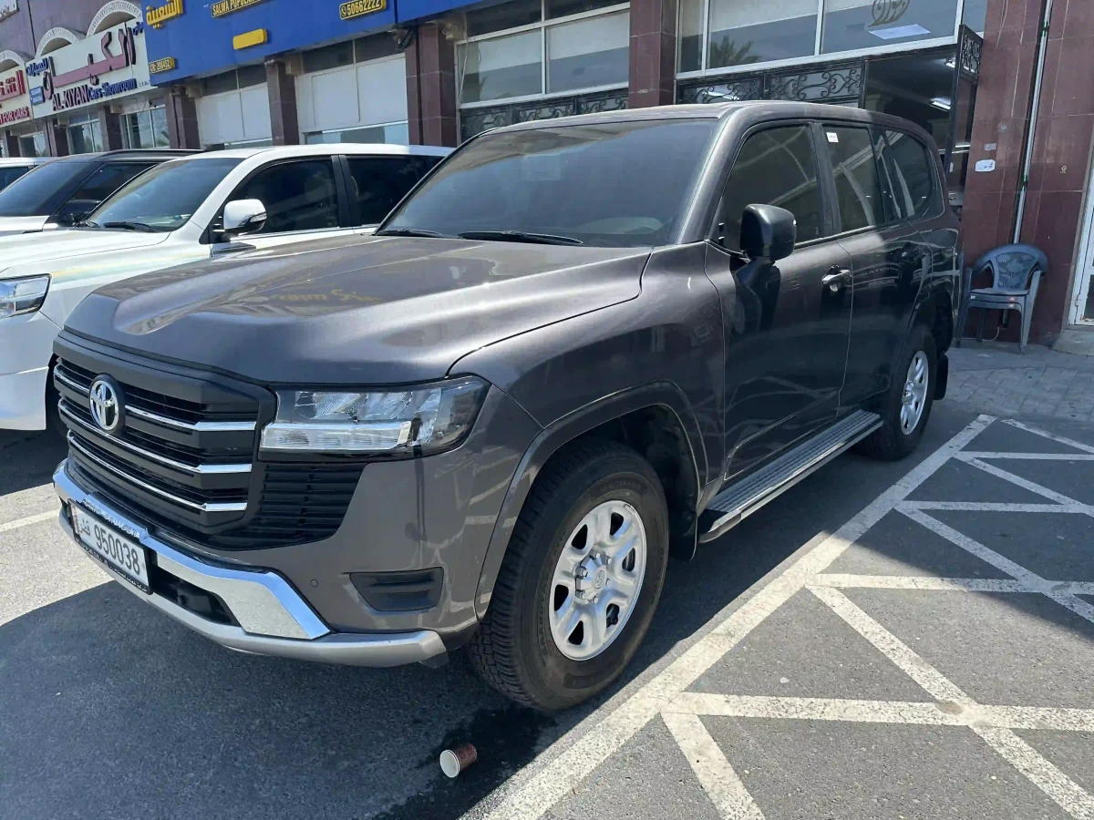 Toyota Land Cruiser G standard 2024