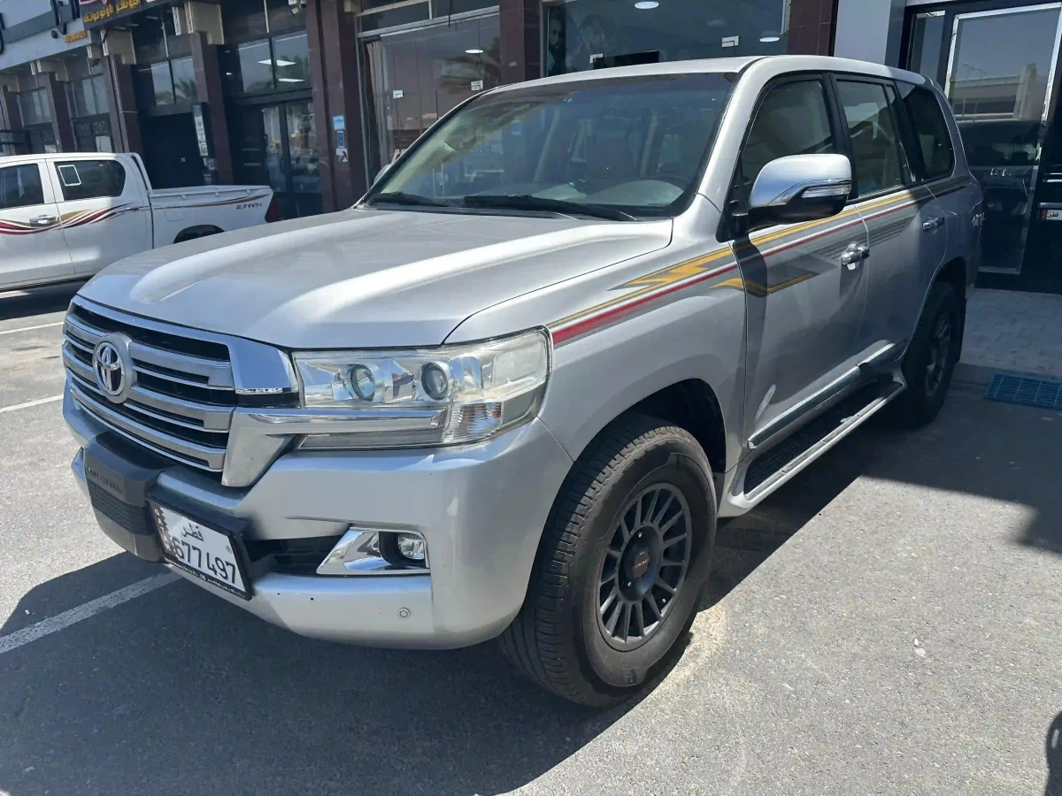 Toyota Land Cruiser GXR v6 2016