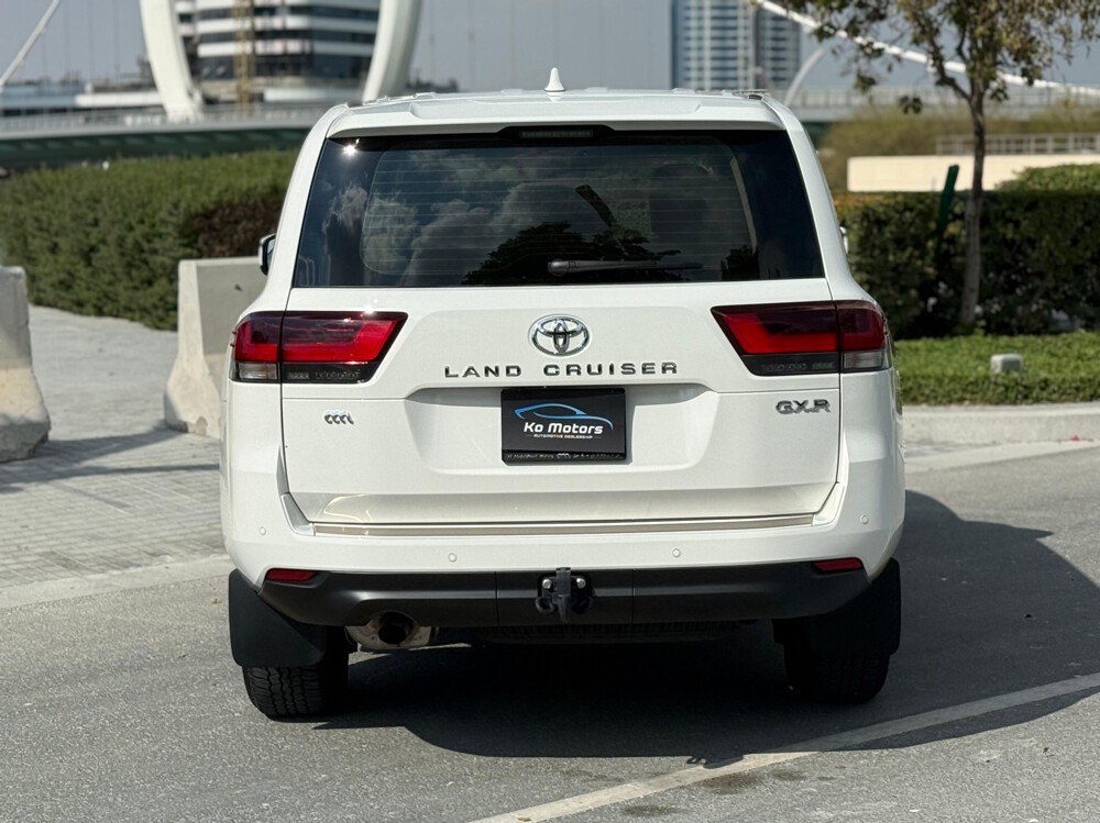 Toyota Land Cruiser GX.R 2025 - Image 4