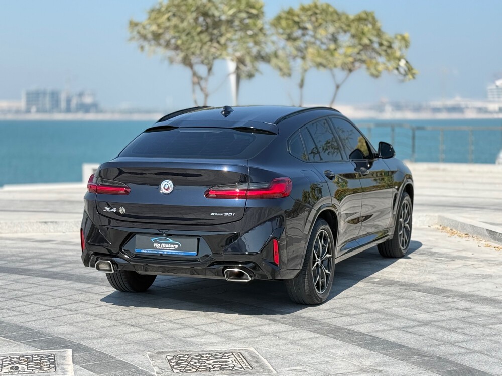 BMW X-Series X4 2022 - Image 4