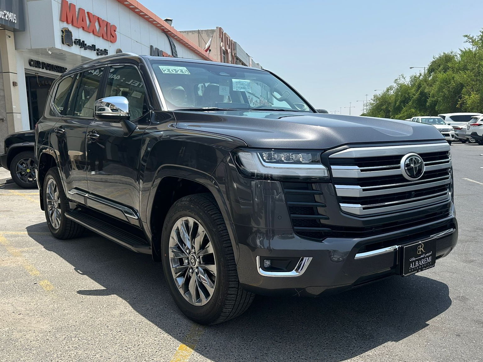 Toyota Land Cruiser VX - Image 2