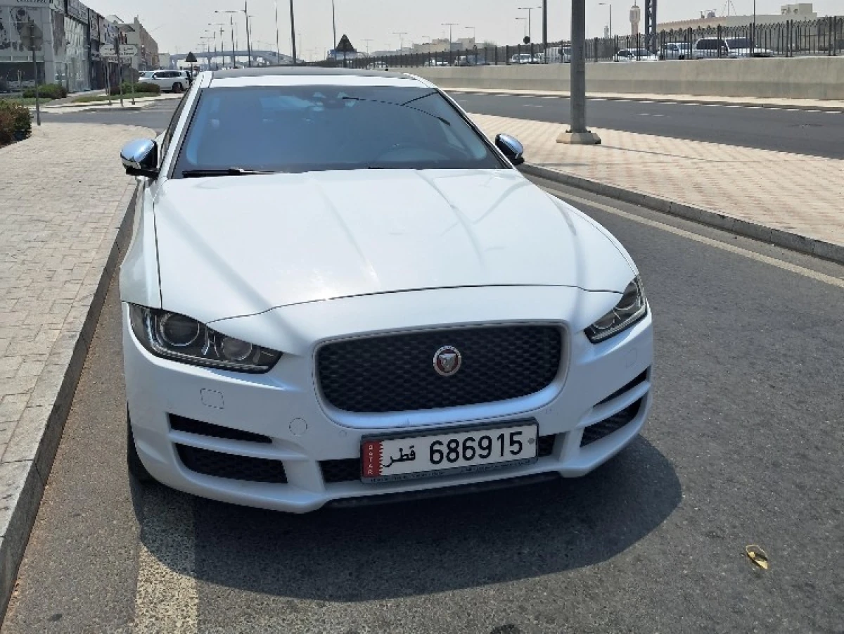 Jaguar XE 2016