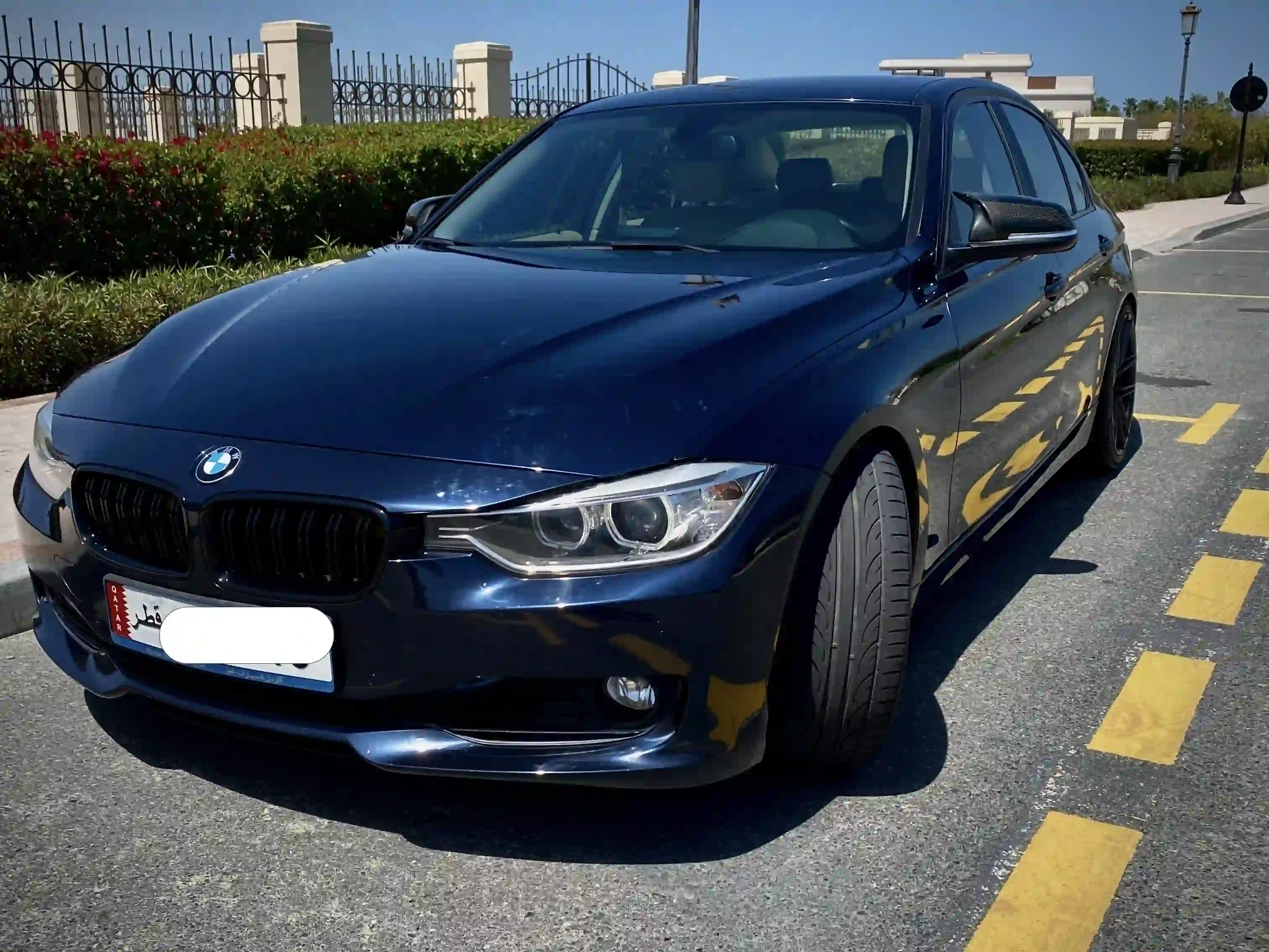 BMW 3-Series 320 i 2015