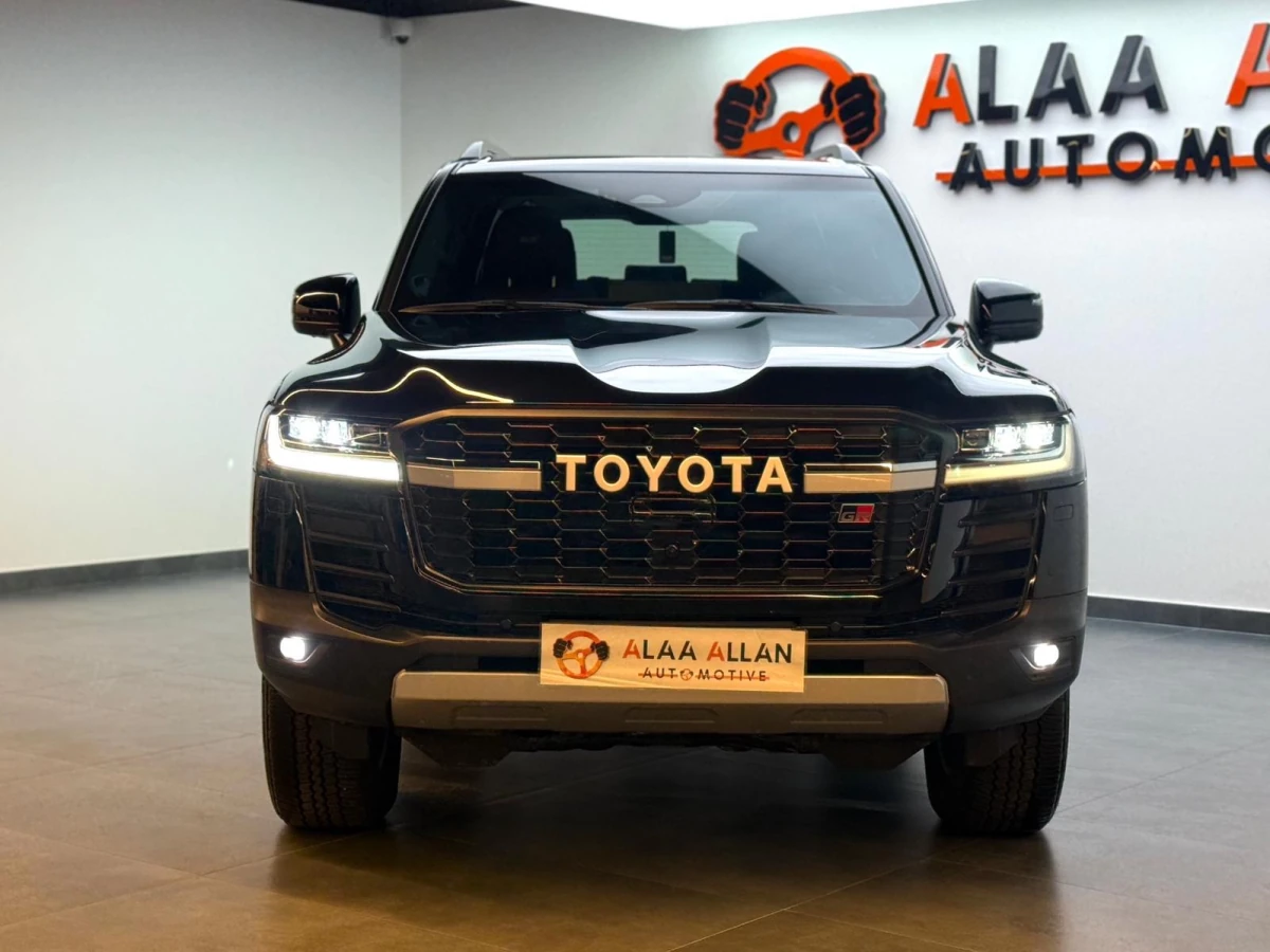 Toyota Land Cruiser GR TWIN TURBO 2025
