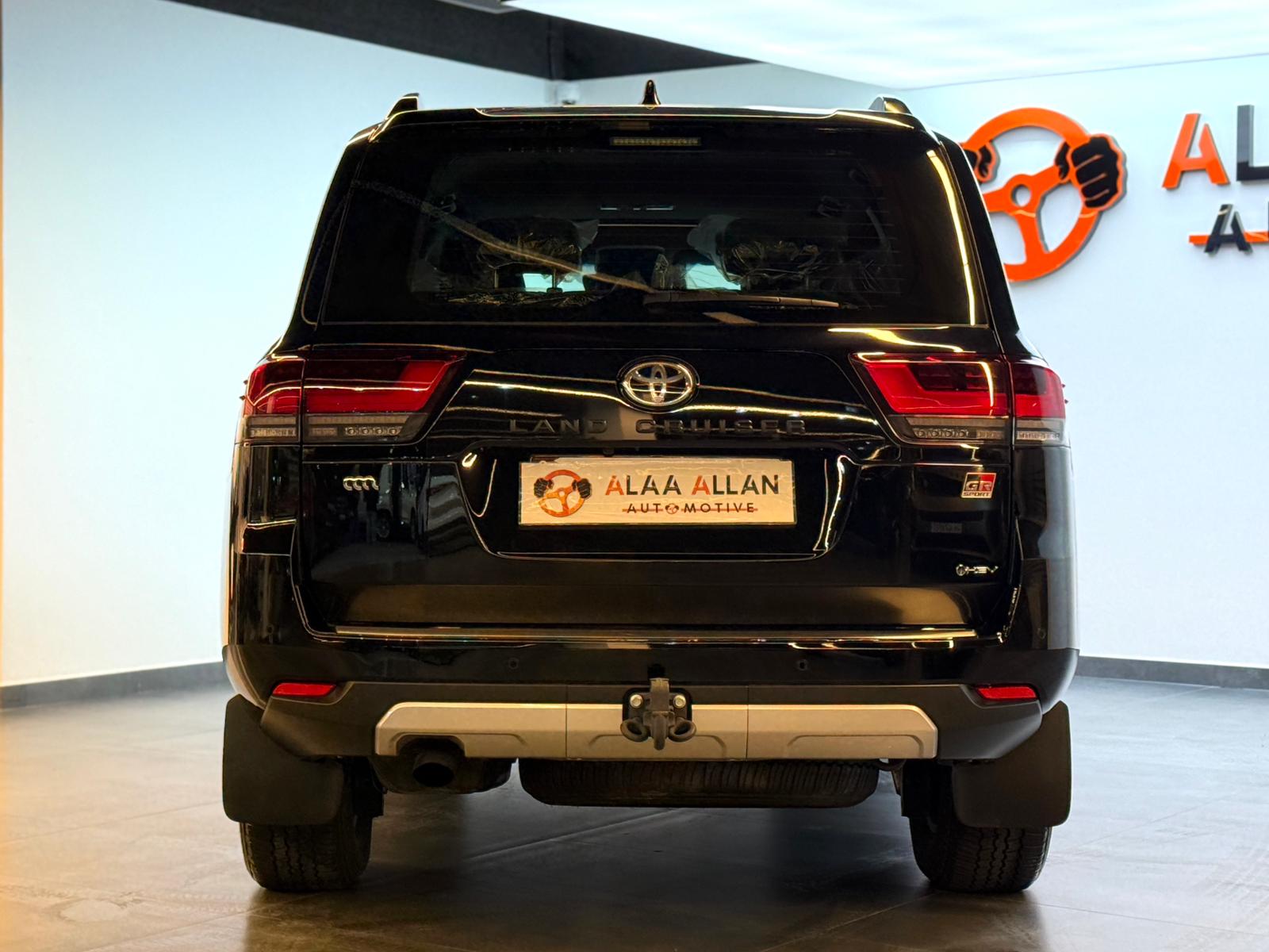 Toyota Land Cruiser GR TWIN TURBO 2025 - Image 2