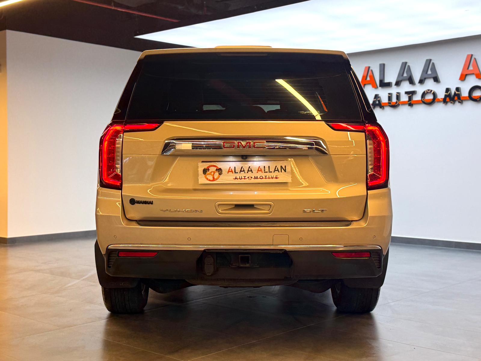 GMC Yukon 2023 - Image 3