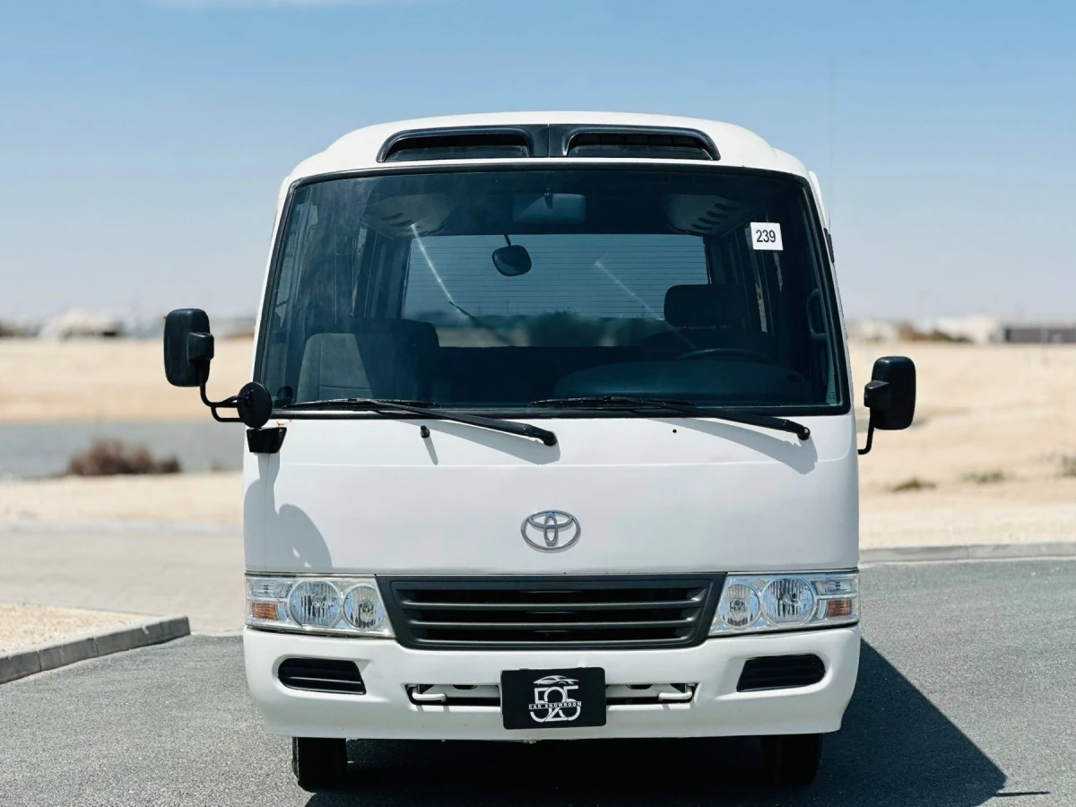 Toyota Coaster 2012