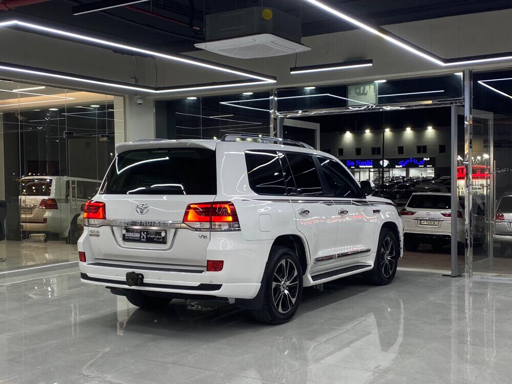 Toyota Land Cruiser GX.R 2018 - Image 3