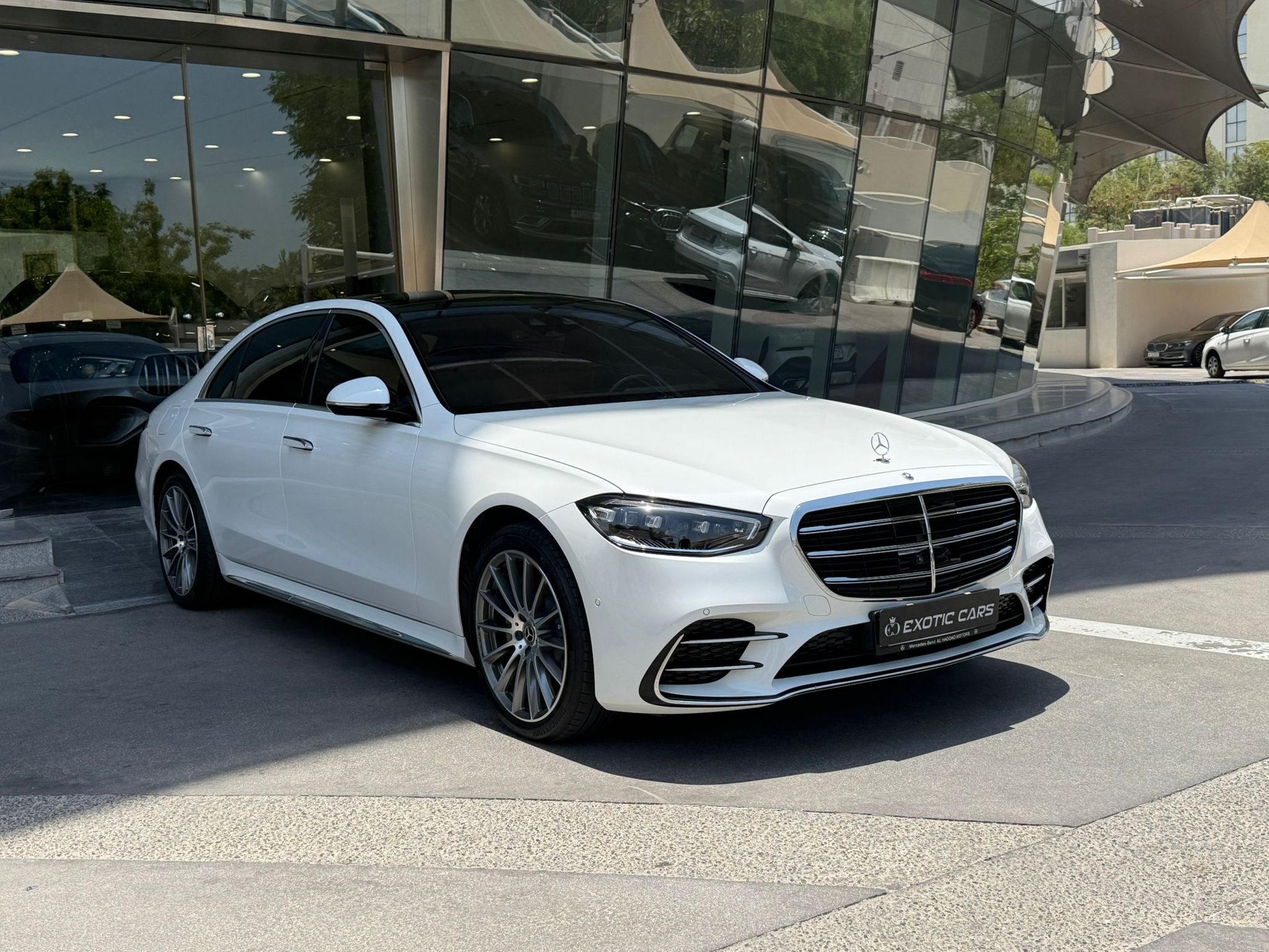 Mercedes-Benz S-Class Sedan 450 AMG - Image 4