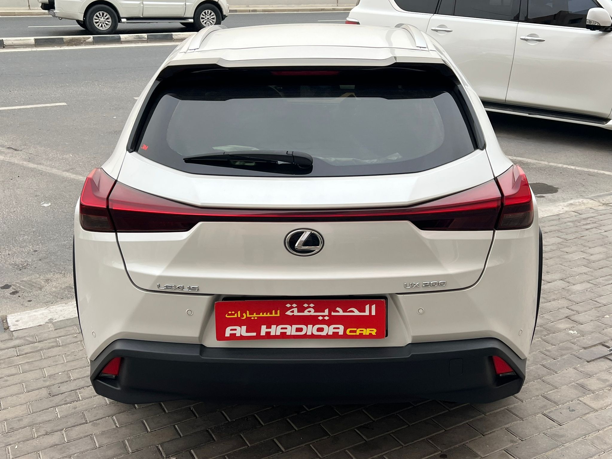 Lexus UX 200 2022 - Image 4