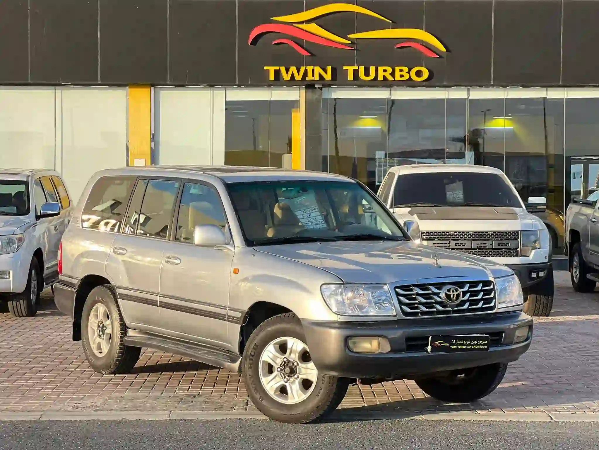 Toyota Land Cruiser GX.R 2006 - Image 2