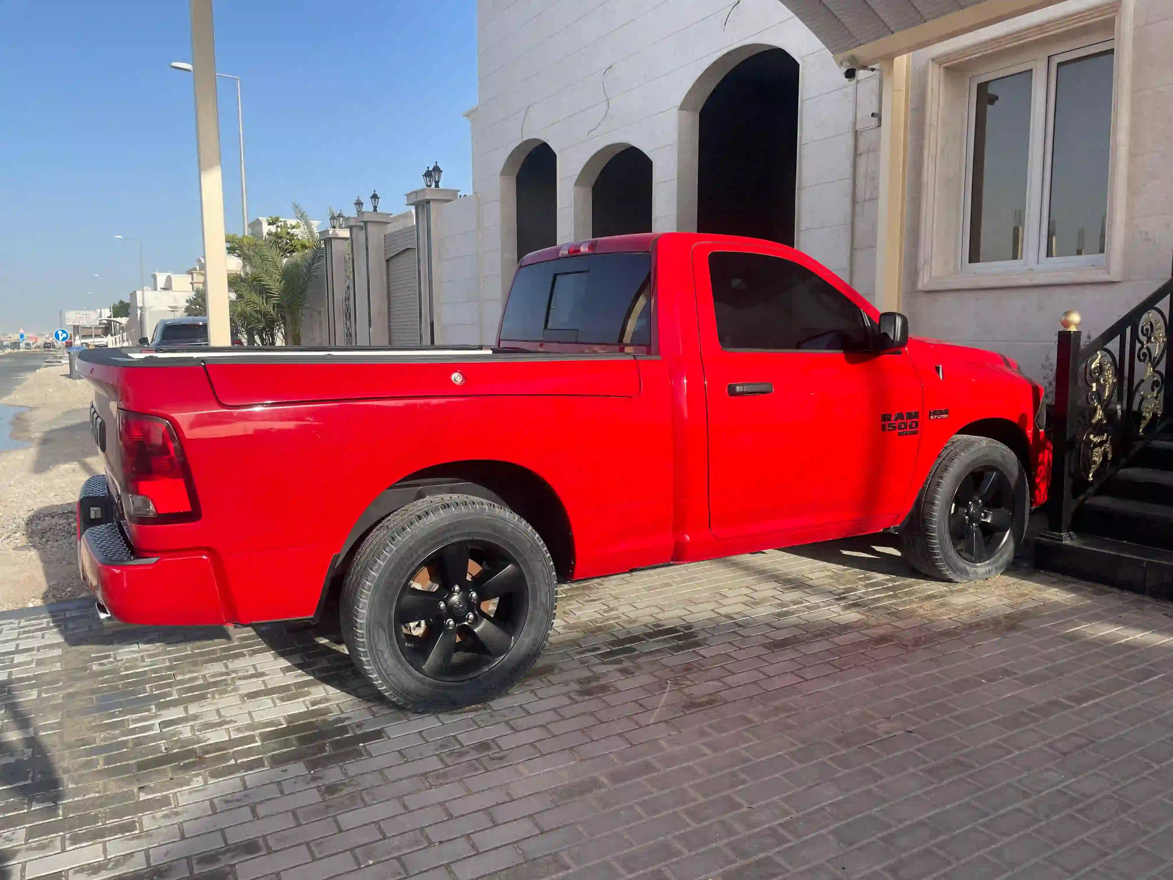 Dodge Ram 1500 2020 - Image 1