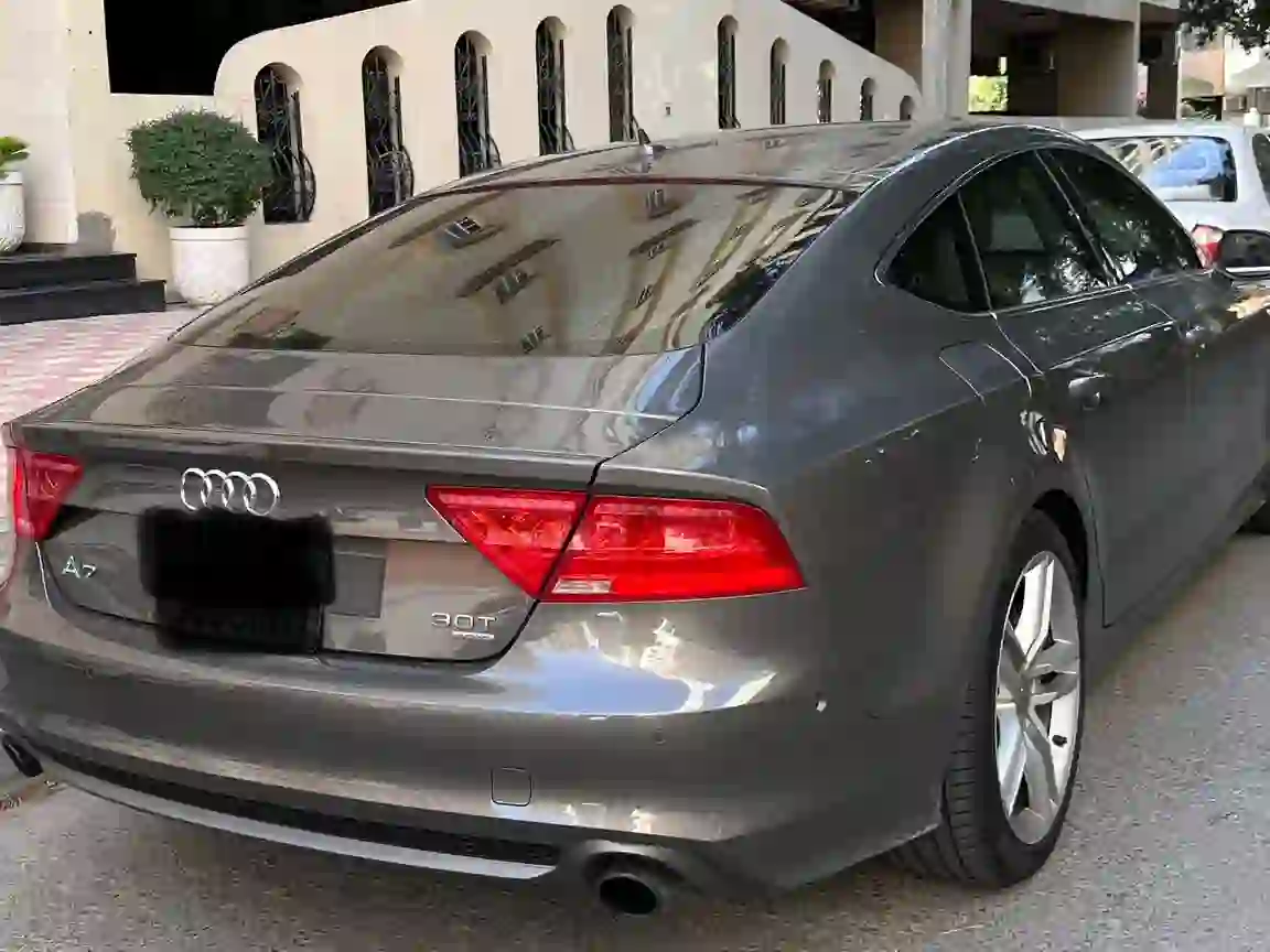 Audi A7 3.0 2012 - Image 2