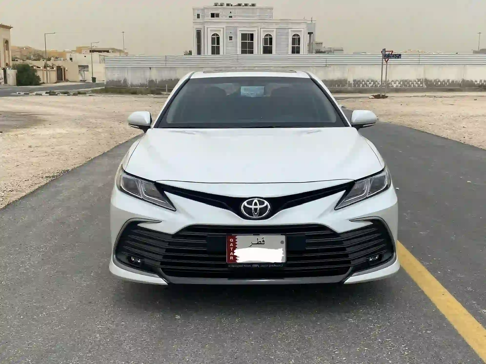 Toyota Camry GLE 2024 - Image 2