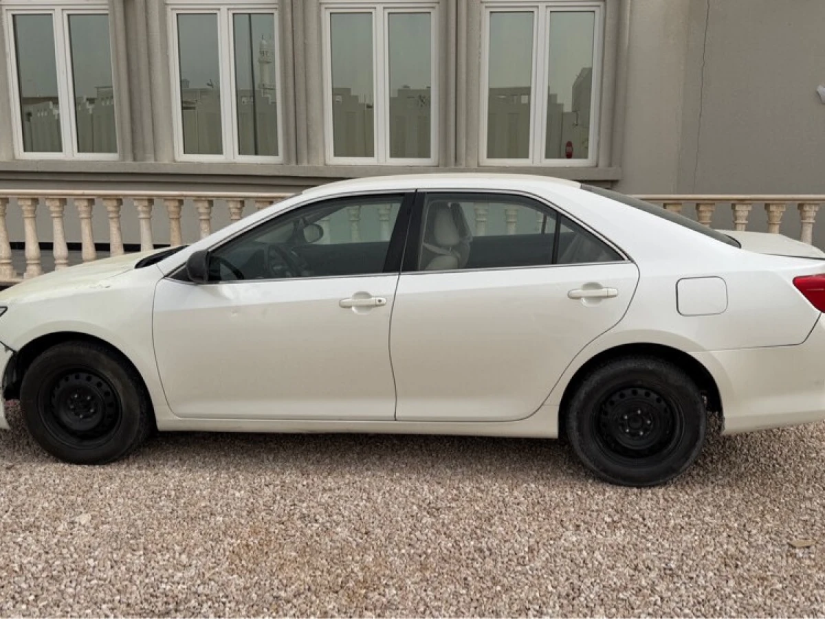 Toyota Camry GL 2012