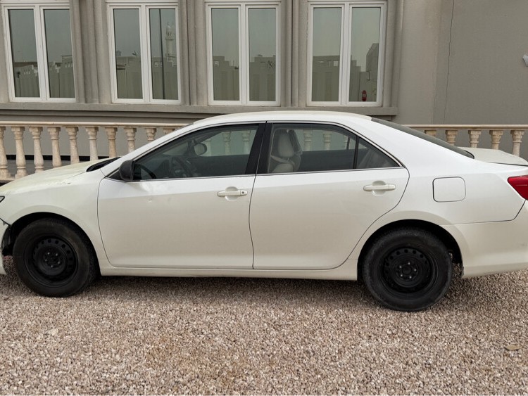 Toyota Camry GL 2012