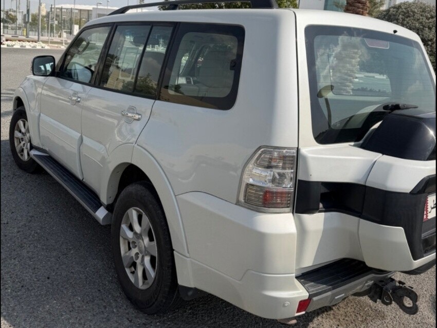 Mitsubishi Pajero 2017 - Image 2