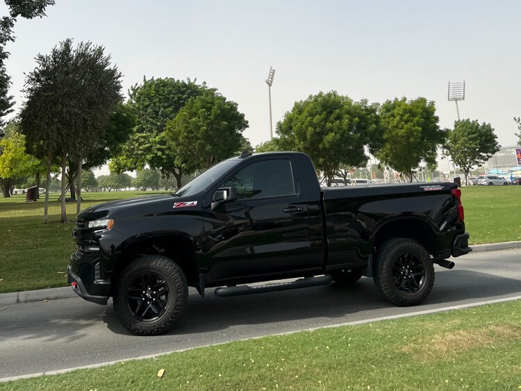 Chevrolet Silverado LT Trail Boss Z71 2021 - Image 2