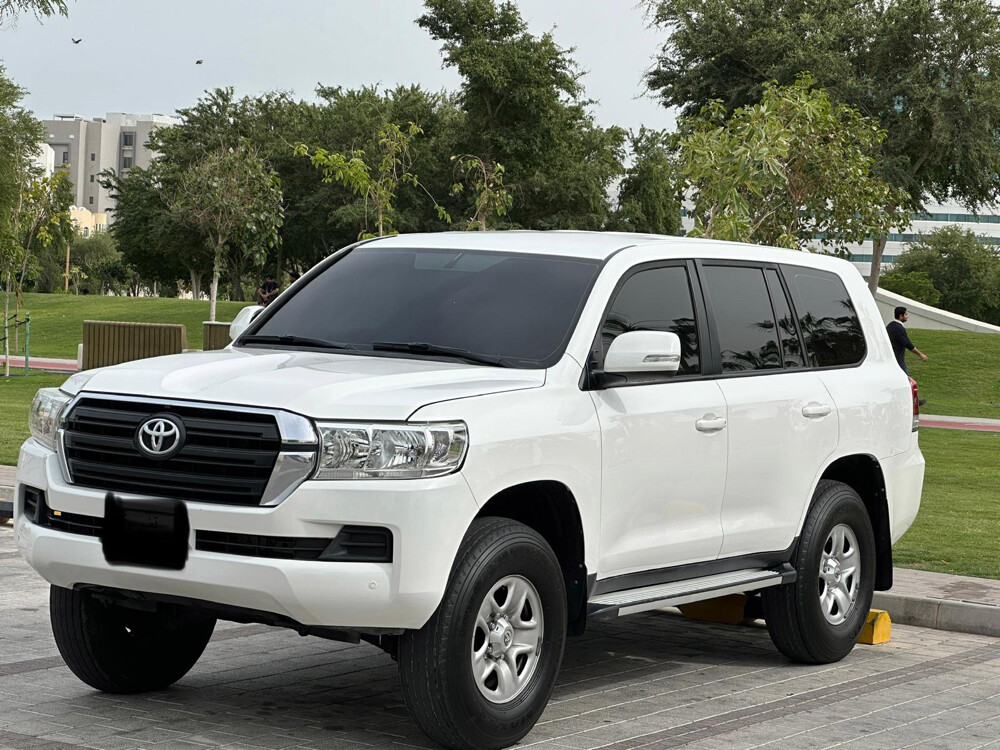 Toyota Land Cruiser GX 2020 - Image 2
