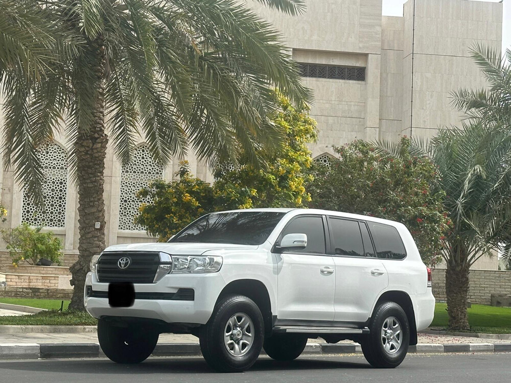 Toyota Land Cruiser GX 2020 - Image 3