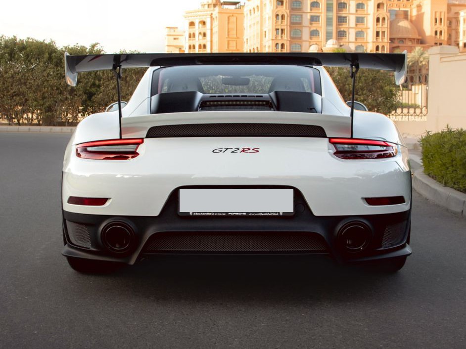 Porsche 911 GT2 RS 2018 - Image 4