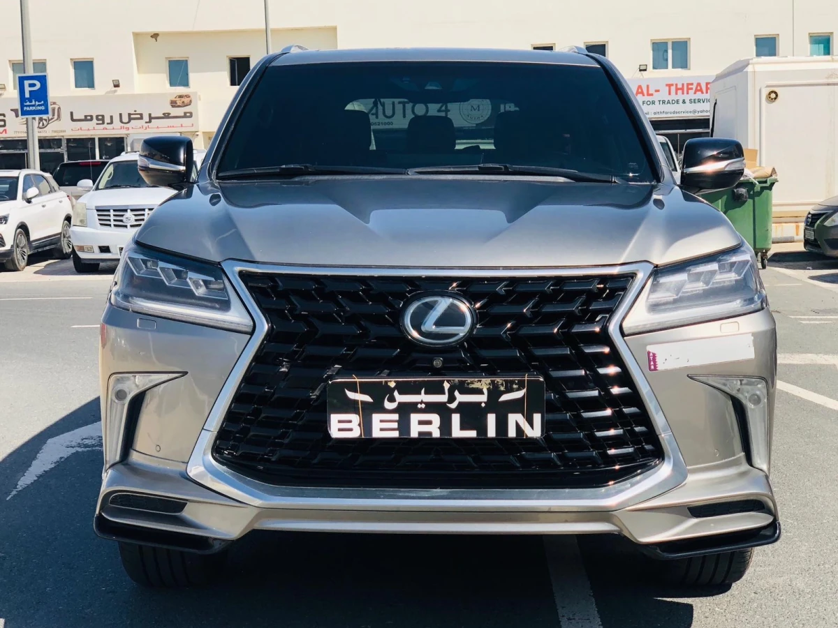 Lexus LX 570 2016