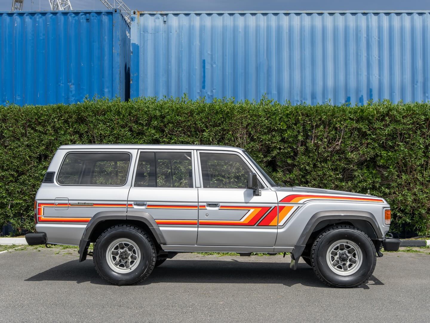 Toyota Land Cruiser Standard 1986 - Image 3