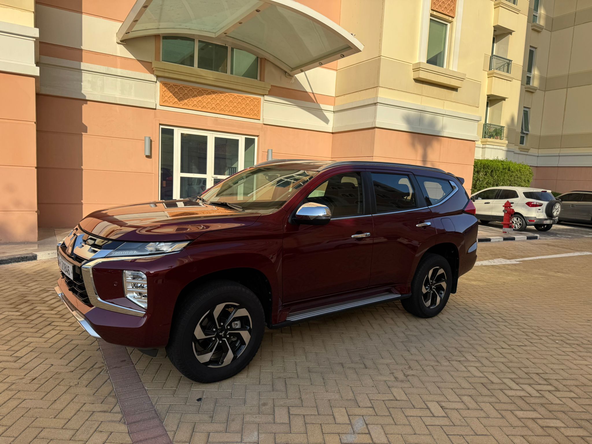 Mitsubishi Pajero Sport 2024 - Image 4
