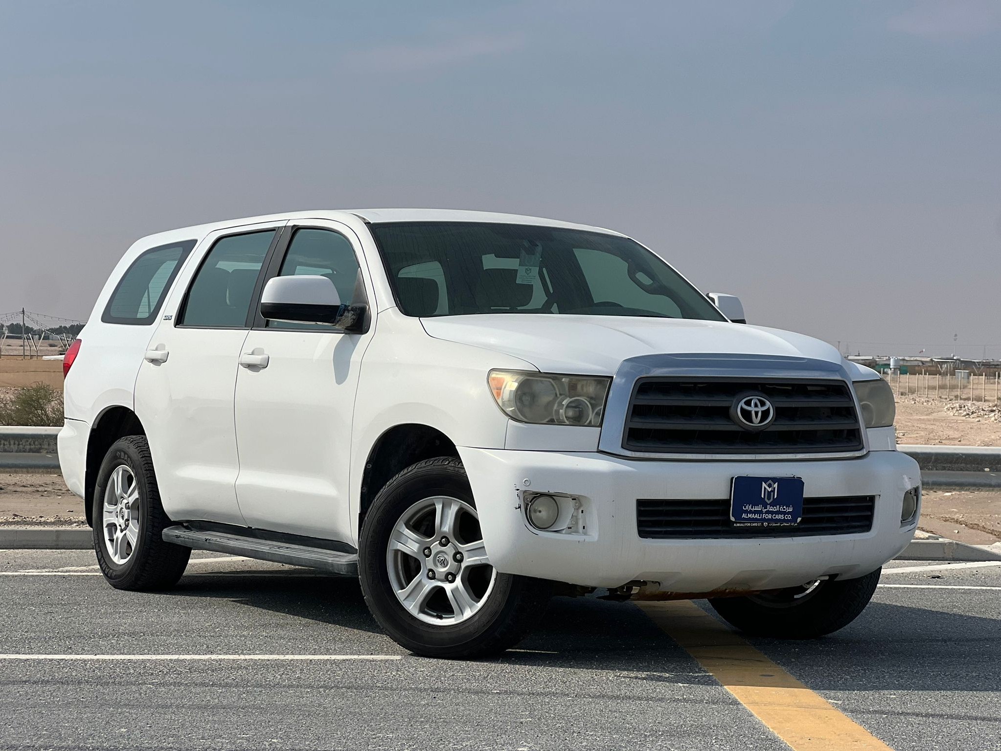Toyota Sequoia 2013 - Image 2