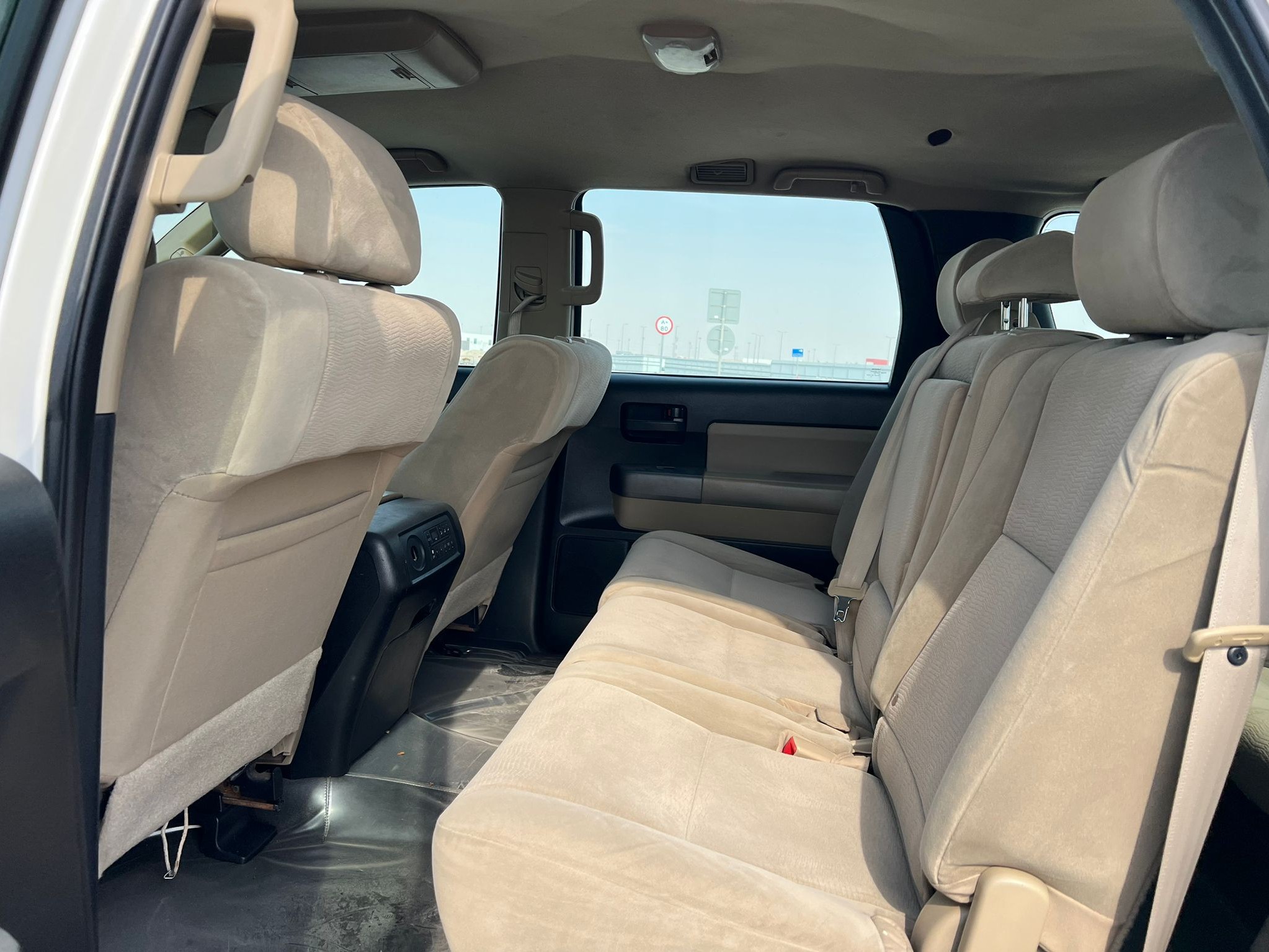 Toyota Sequoia 2013 — photo 9 for sale in Qatar