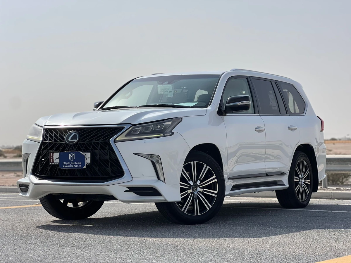 Lexus LX 570 S 2016
