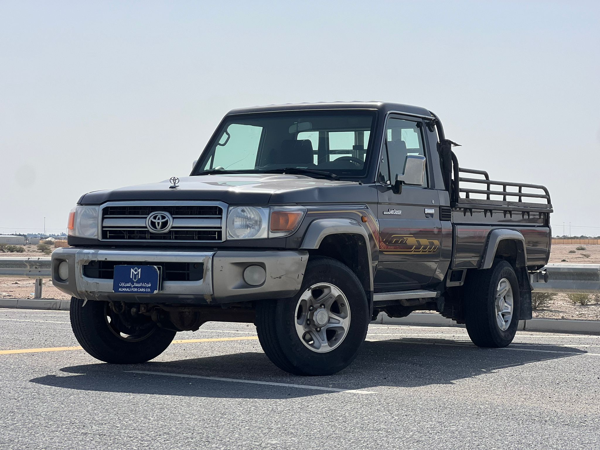 Toyota LX  2021
